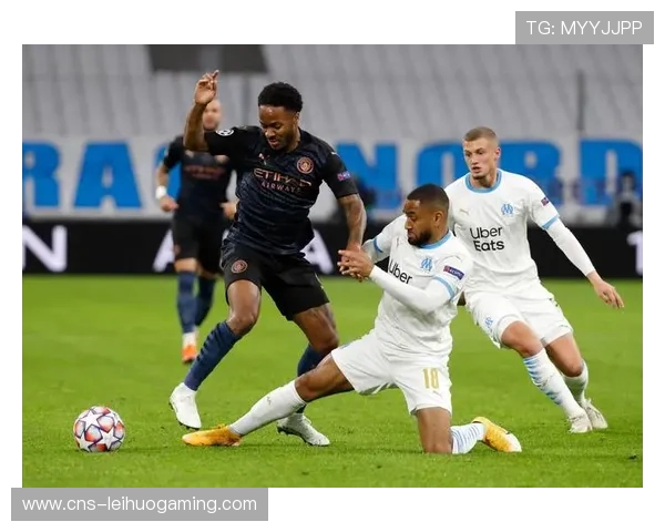 纽卡球迷客场投诉马赛警方行为，欧足联介入调查