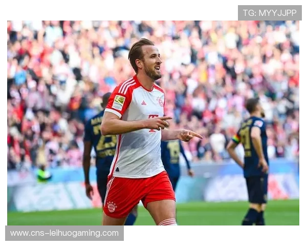 哈里·凯恩德甲13场轰入15球,格纳布里称赞其全面能力